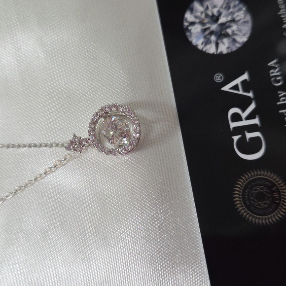 Certified 1ct. t.w. Moissanite Dancing Necklace NEW - Picture 1 of 10